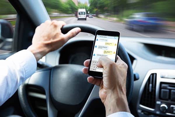 driver distracted by cell phone text